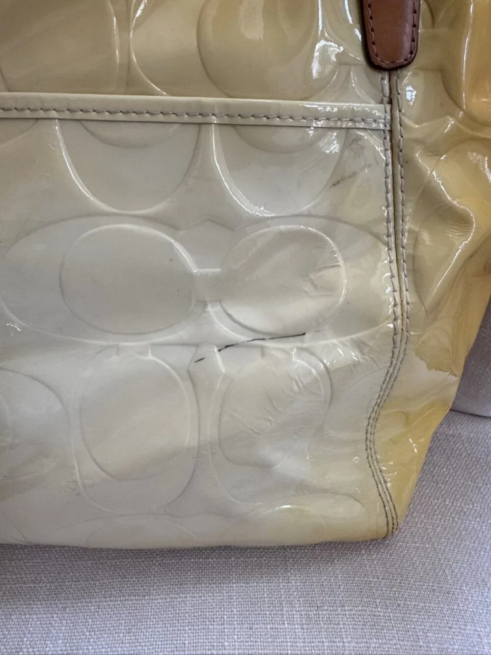 Coach Yellow Brown Leather Shoulder Bag Medium Patent Embossed Logo